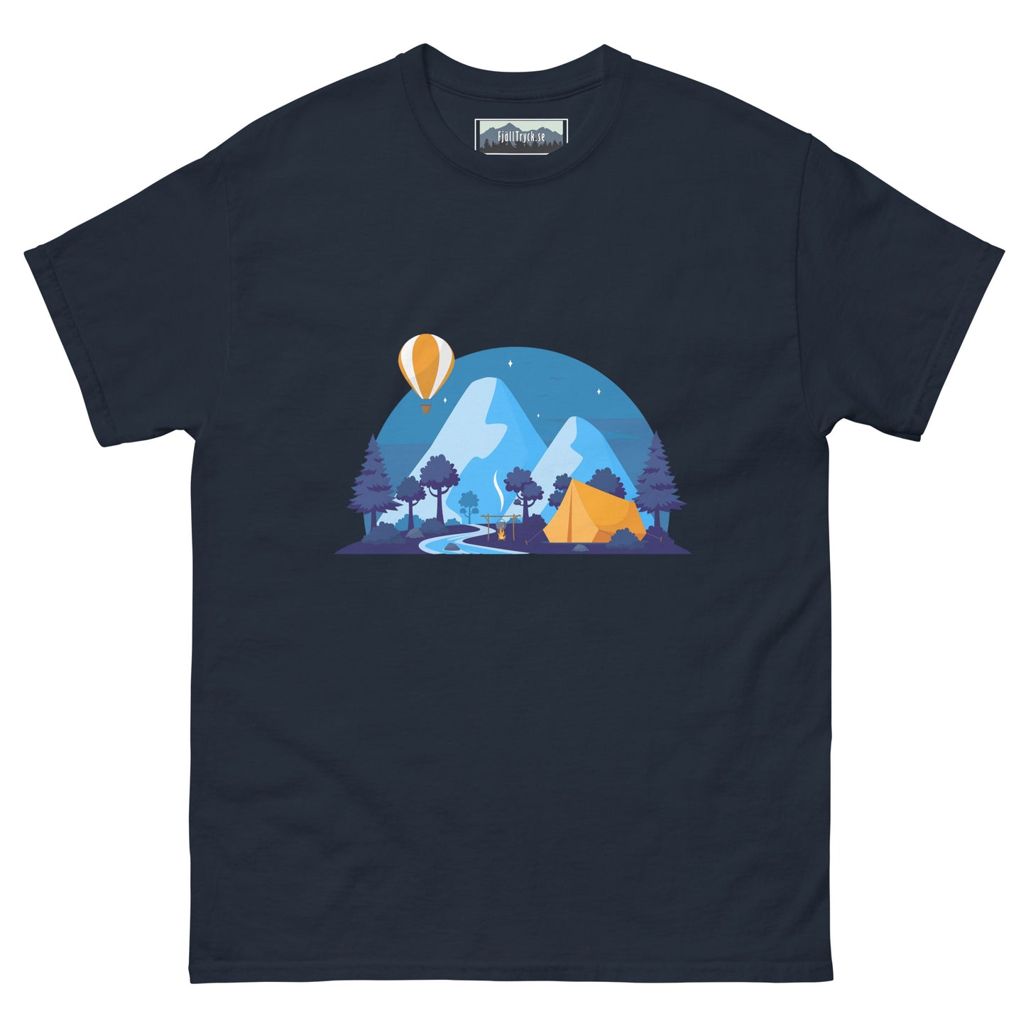 Adventure Awaits - Tshirt